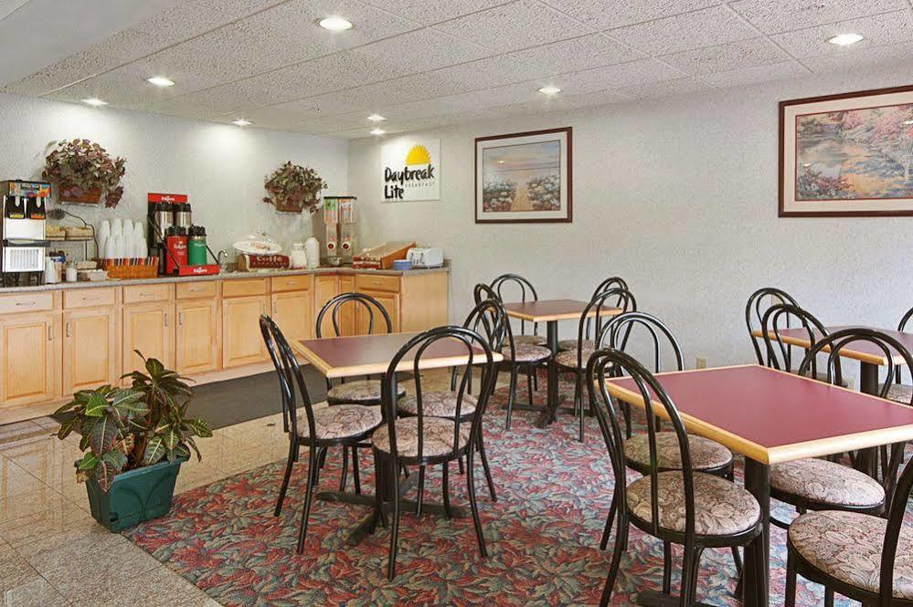 Days Inn By Wyndham Hornell Ny Restaurante foto